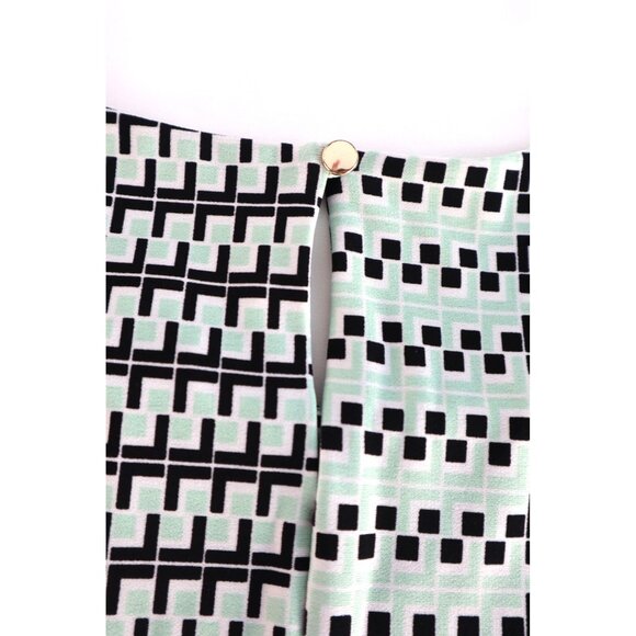 Calvin Klein Women's Sleeveless Top Size Medium Geometric Pattern - Picture 6 of 14